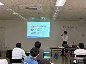 �ʐ^_���]�Ԉ��S���p�u�K��